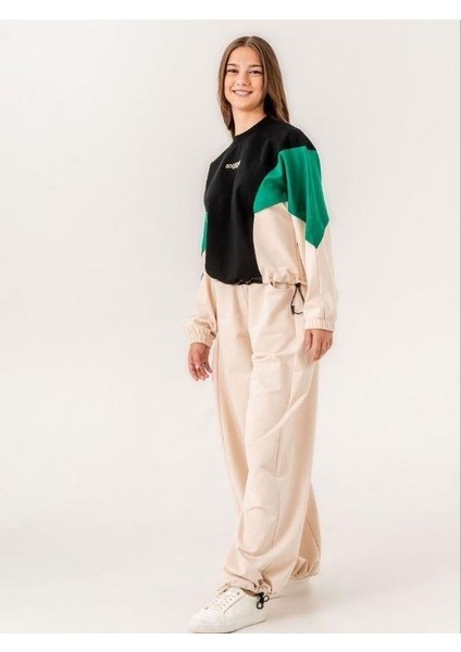 Kız Çocuk Yarasa Kol Renkli Sweatshirt