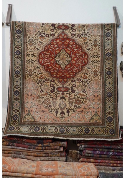 153X214 cm El Yapımı El Dokuma Küçük Boy Türk Anadolu Kilim