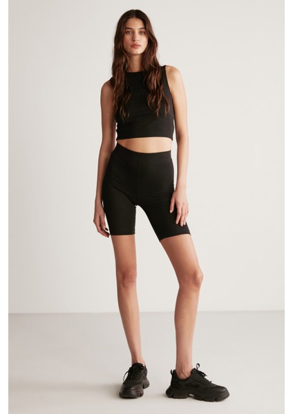 Isabel Kadın Esnek Kumaşlı Süprem Vücudu Tamamen Saran Yuvarlak Yaka Crop Siyah Body fırsatları