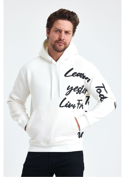 Erkek Today Yazı Baskılı 3 Iplik Şardonlu Kapüşonlu Regular Sweatshirt fırsatları