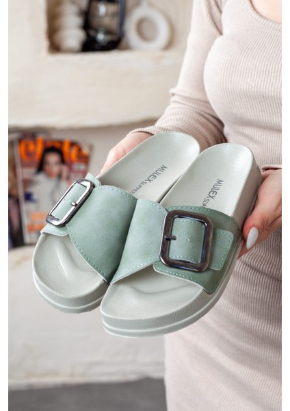 Çift Tokalı Yumuşak Tabanlı Günlük Siyah Terlik