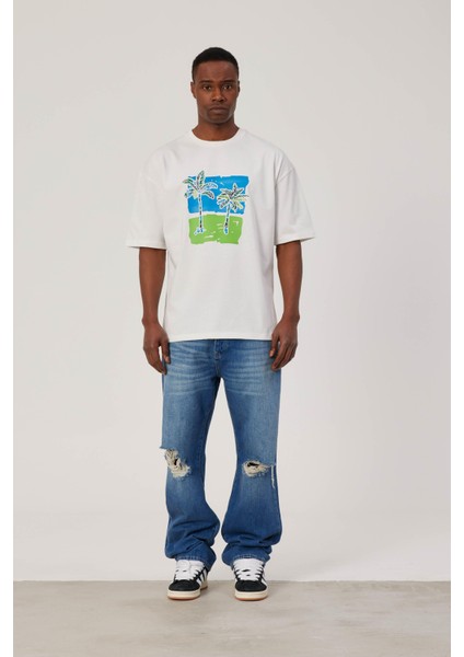 Önü Palmiye Ağaç Baskılı Beyaz Tshirt