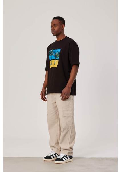 Önü Palmiye Ağaç Baskılı Siyah Tshirt modelleri