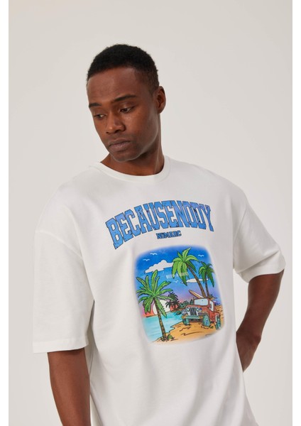 Becausenody Baskılı Beyaz Tshirt fiyatları