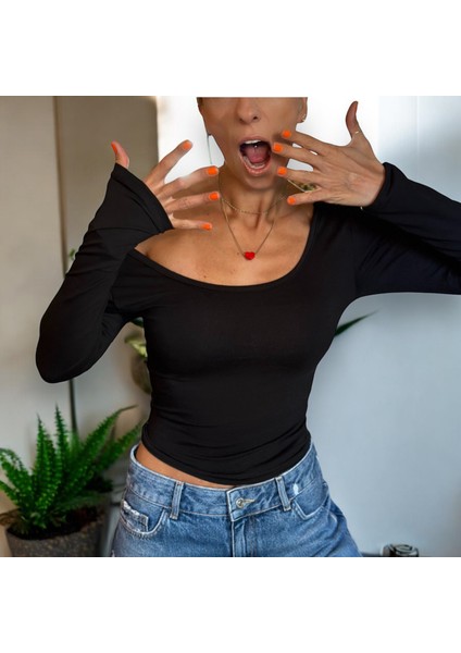 Yeni Sezon Prenses Yaka Siyah Renk Uzun Kollu Pamuklu Body / Bluz