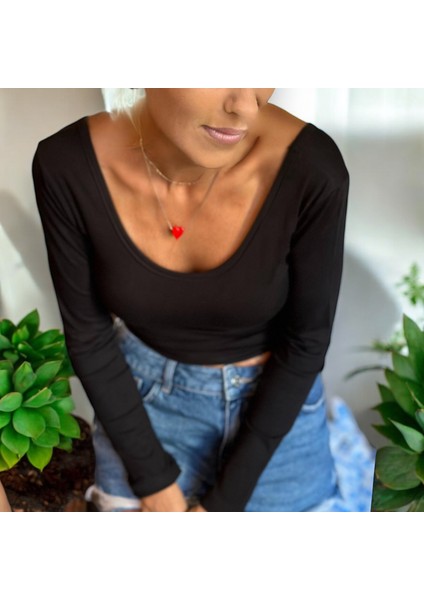 Yeni Sezon Prenses Yaka Siyah Renk Uzun Kollu Pamuklu Body / Bluz modelleri