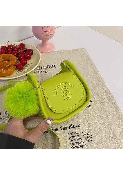 Küçük Çanta Kadın Yaz Crossbody Çanta Taşınabilir Koltuk Altı Eyer Çantası (Yurt Dışından) fırsatları