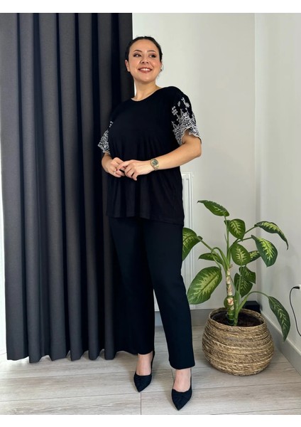 Kadın Büyük Beden Kolları Fisto Detay Esnek Viskon Bluz indirimleri