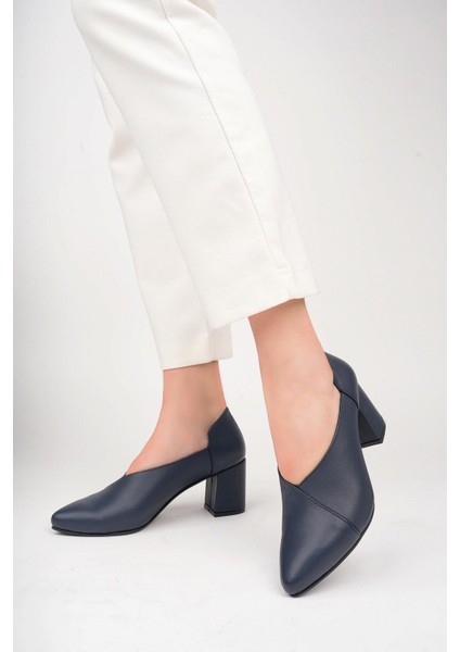 Deri Kadın Topuklu Deri Ayakkabı TRC71-0865 fiyatları