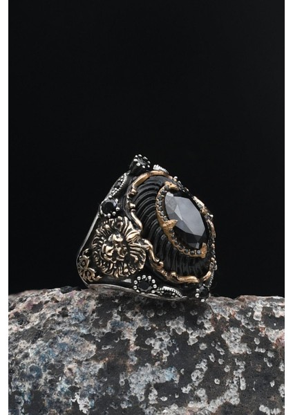 Gümüş Özel Tasarım Sıkma Kehribar ve Siyah Zirkon Taşlı Aslan Figürlü 925 Ayar Gümüş Erkek Yüzüğü modelleri