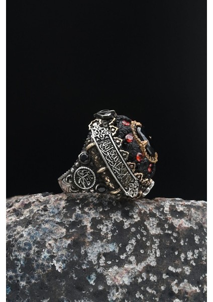 Gümüş Özel Tasarım Sıkma Kehribar ve Siyah Zirkon Taşlı Gümüş Erkek Yüzüğü Allah ve Muhammed ve Kelime-I Tevhid Yazlı fırsatları