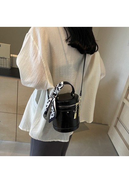 Küçük Çanta Kadın El Tipi Silindirik Çanta Çok Yönlü Doku Çapraz Askılı Çanta (Yurt Dışından) modelleri