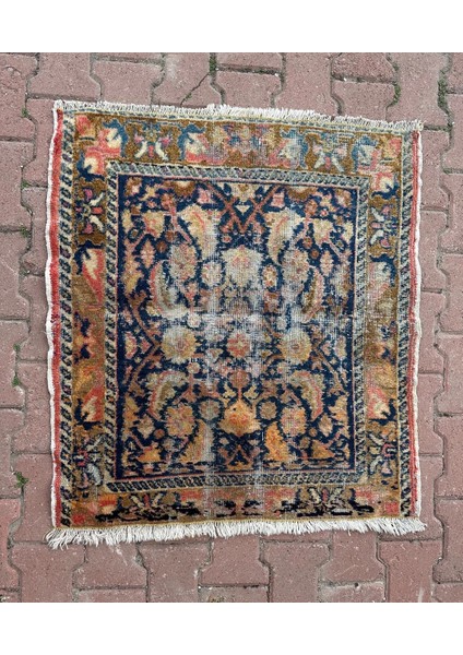 Designev 86x93 Cm El Dokuma Yün Çiçek Desenli Mavi Ve Turuncu Renkli Küçük Kilim