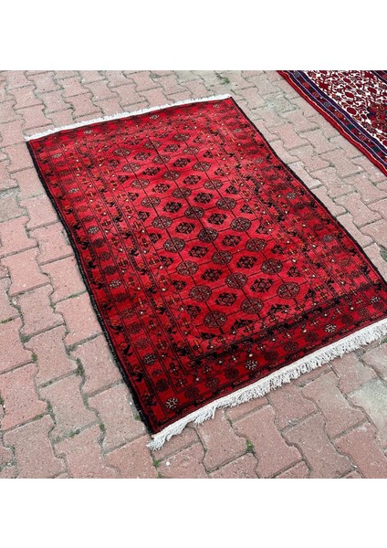 117X161 cm Kırmızı Nostaljik El Dokuma Yıkanabilir Yün Kilim