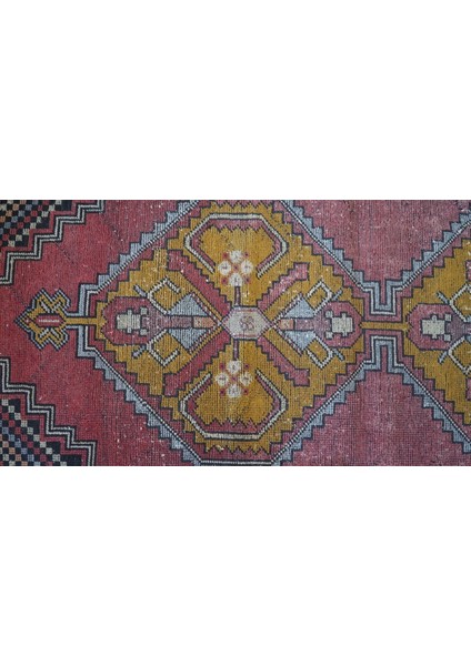 123x264 Cm El Dokuma Uşak Kilimi Pembe Renkli Dekoratif Kilim