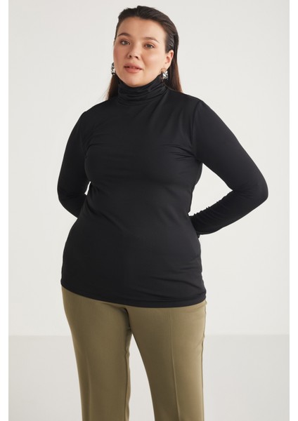 Emerybb Kadın Vücuda Tamamen Oturan Viskon Elastan Karışımlı Boğazlı Siyah Büyük Beden Bluz modelleri