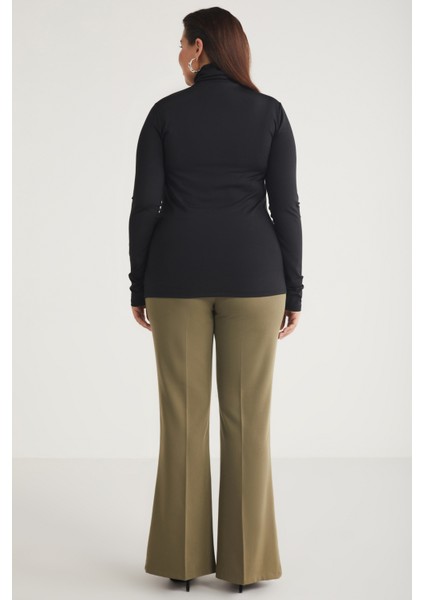 Emerybb Kadın Vücuda Tamamen Oturan Viskon Elastan Karışımlı Boğazlı Siyah Büyük Beden Bluz indirimleri