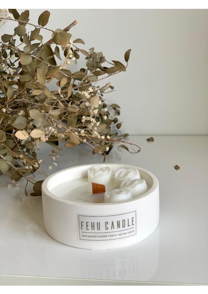 Fehu Candle Beton Saksıda Çiçek Tasarımlı Soya Kokulu Mum Ahşap Fitilli