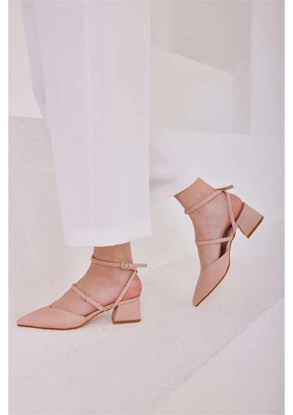 Vizon Kadın Kemer Detaylı Arkası Açık Topuklu Ayakkabı fiyatları