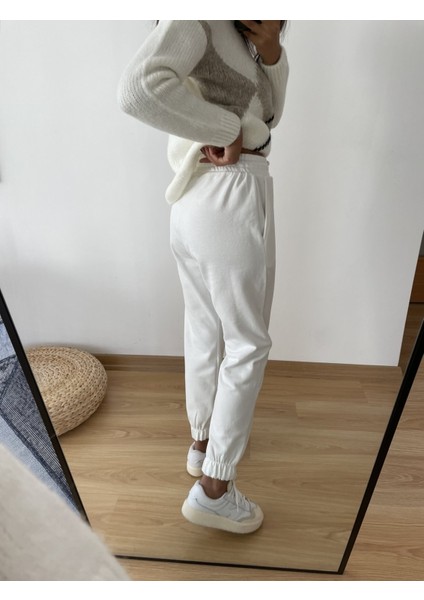 Beyaz Jogger Eşofman 40