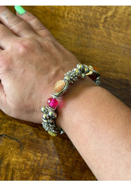 Renkli Boncuklu Lastikli Kadın Bileklik