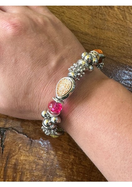 Renkli Boncuklu Lastikli Kadın Bileklik modelleri