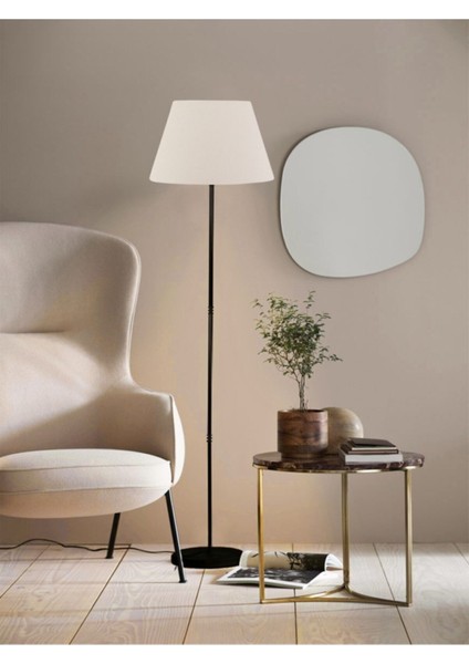 Konik Ayaklı Beyaz ve Siyah Lambader, Metal, Yerden Yükseklik 101-150 cm