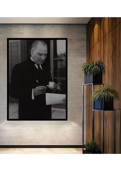 Atatürk Ahşap Tablo Atatürk Portre Tablo 188 Çerçeve Görünümlü Dikey Duvar Dekorasyon Tablosu