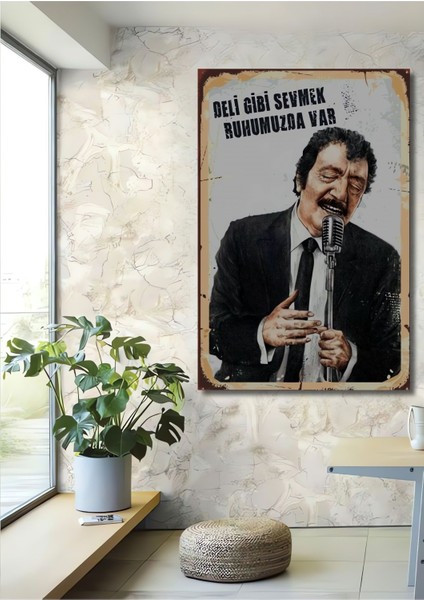 Dekoratif Tablo Müslüm Gürses Retro Ahşap Poster Çerçeve Görünümlü Dikey Duvar Dekorasyon Tablosu fiyatları