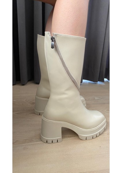 Kadın Gabri Krem Cilt Döner Fermuarlı Çizme modelleri