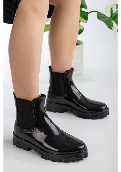 Kadın Siyah Rugan Chealse Kısa Bot DC10168 modelleri