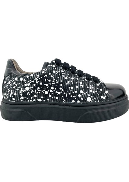 Bağcıklı ve Yandan Fermuarlı Deri Okul Ayak Siyah-Beyaz