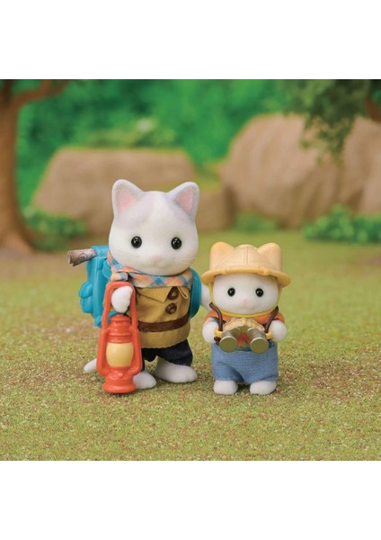 Nessiworld 5763 Sylvanian Families Heyecanlı Keşif Seti Latte Kedi Abi ve Bebek +4 Yaş