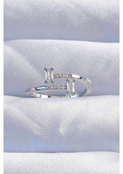 Pirinç Gümüş Renk Zirkon Taşlı Geometrik Ayarlanabilir Yüzük