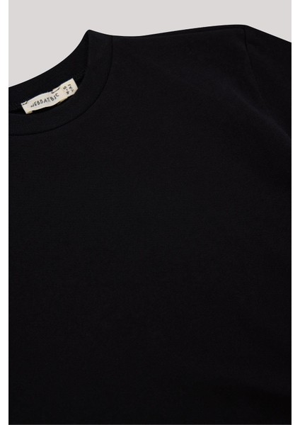 Erkek Çocuk Siyah T-Shirt modelleri