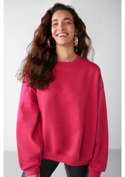 VANELTINA Kadın Bisiklet Yaka İçi Polarlı Oversize Fit Basic Pembe Sweatshirt