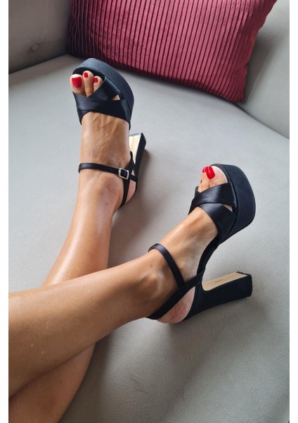 11 3535 Topukla Kadın Platform Kalın Topuklu Abiye Ayakkabı