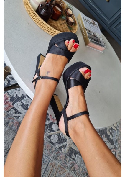 11 3535 Topukla Kadın Platform Kalın Topuklu Abiye Ayakkabı modelleri