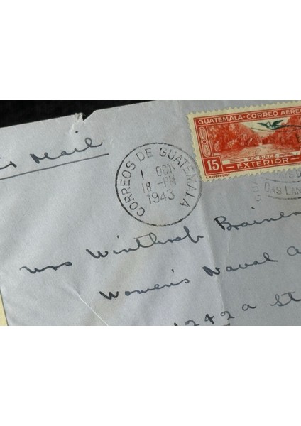 Guatemala 1943 Postadan Geçmiş 1,3 Centavos ve 5,15 Centavos Correo Aereo Pullu Zarf