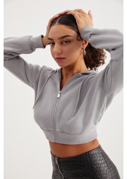 Delıa Kadın Crop 3 Iplik Şardonlu Örme Relaxed Fit Fermuarlı Kapüşonlu Gri Sweatshirt