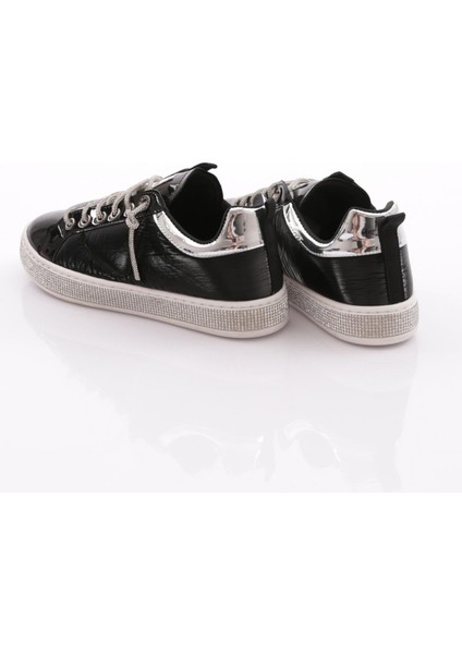 2457 Kadin Sneaker Ayakkabi modelleri