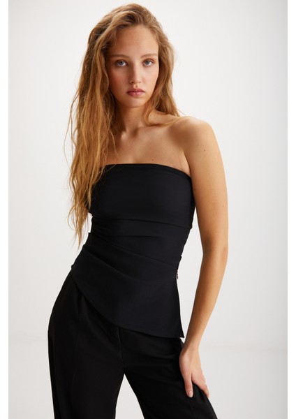 Imelda Kadın Yan Drape Detaylı Straplez Siyah Bluz
