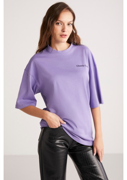 Kalısta Kadın Pamuk Oversize Arkası ve Önü Çiçek Baskılı Yuvarlak Yaka Yarım Kol Mor T-Shirt fırsatları