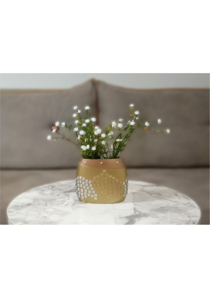 VazoDahil,Vazoda Çiçek,Beyaz Yapay Çiçek,Vazo Dekoratif Altın Mozaik Poliresin 10x15x5cm
