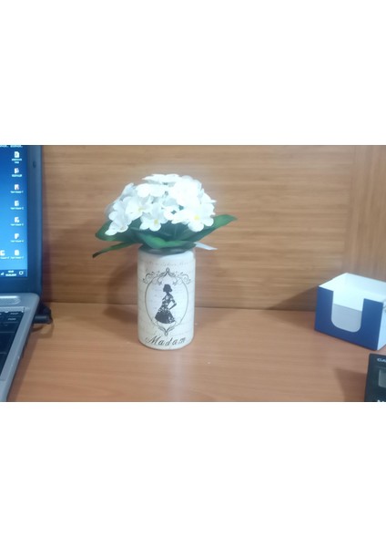 Vazo Dahil,Vazoda Çiçek,Beyaz Yapay Çiçek,Vazo Dekoratif Madam Desenli 7x7x16cm modelleri