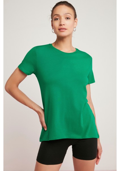 Tatum Kadın Pamuk Süprem Yuvarlak Yaka Comfort Fit Yeşil T-Shirt