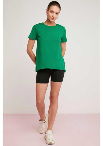 Tatum Kadın Pamuk Süprem Yuvarlak Yaka Comfort Fit Yeşil T-Shirt fırsatları
