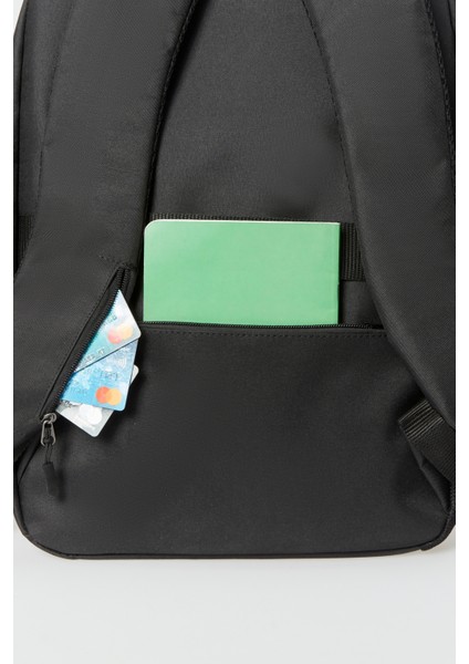 Unisex Siyah Kopmaz Punteriz Dikişli Günlük Siyah Sırt ve Laptop Çantası fırsatları