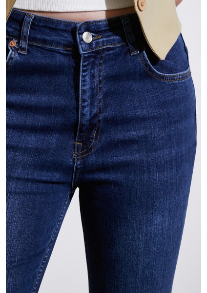 Yüksek Bel Ispanyol Paça Jean Koyu Lacivert indirimleri