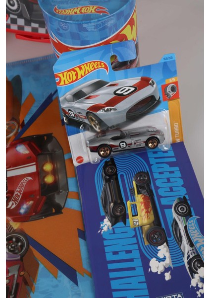 Yeni Sezon Lisanslı Hot Wheels Okul,kalem Çantası Ile Matara,beslenme Kabı ve Kırtasiye Seti Çıtçıt Dosya,kalem,silgi,kumbara,kalemtraş,resim Defteri,okul Etiketi modelleri